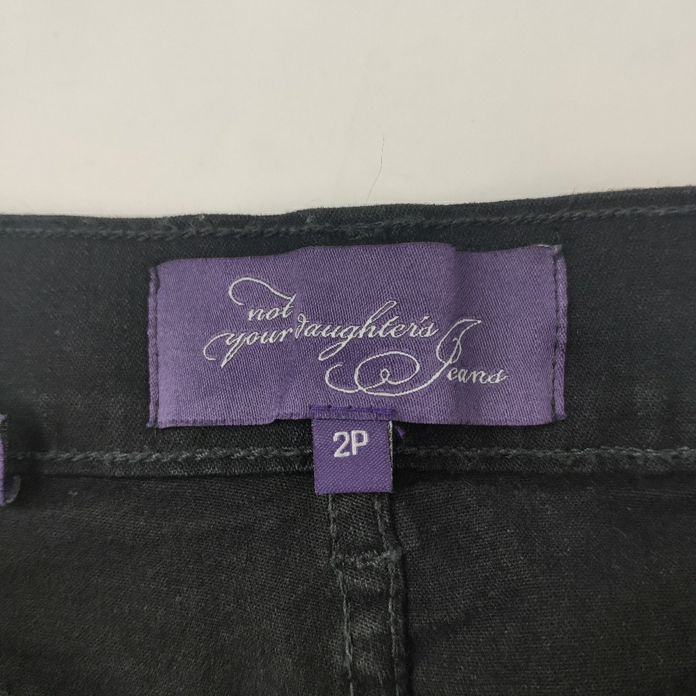 NYDJ Black Capri Style Jeans Petite Size 2 - Picture 2 of 7